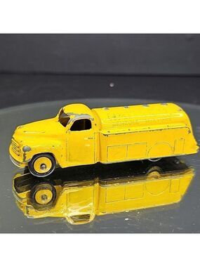 Dinky 443 Studebaker National Benzole Tanker Original Model Meccano England UK